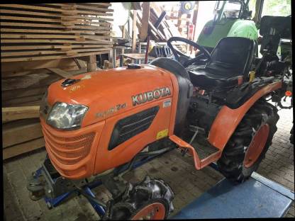 Kubota Kleintraktor B1220