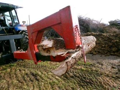 Bild 3:Langholzspalter, Holzspalter, Rückewagen, Forsttechnik