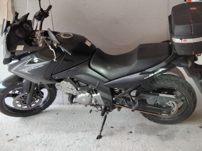 Suzuki V-Strom 650