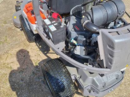 Bild 2:Husqvarna Rider P524 EFI