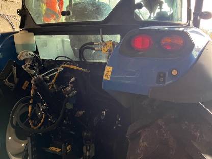 Bild 4:New Holland T4.115