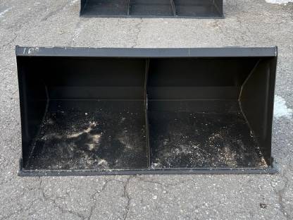 Bild 3:Universalschaufel