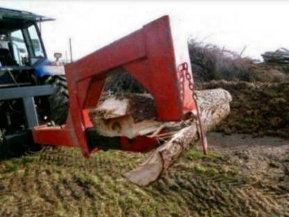 Bild 2:Langholzspalter, Holzspalter für über 5 m Länge