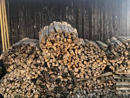 Bild 2:Hartholz Brennholz