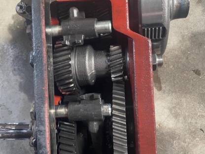 Bild 2:Heckzapfwelle STEYR CVT Tier 2