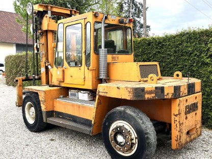 Bild 2:12 t CLARK Dieselstapler DPL 120