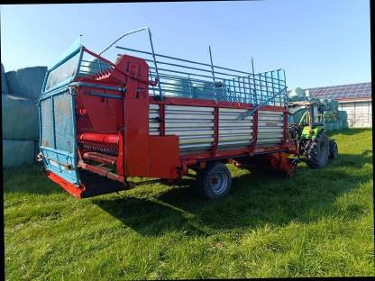 Bild 3:Mengele LAW 350 Erntewagen