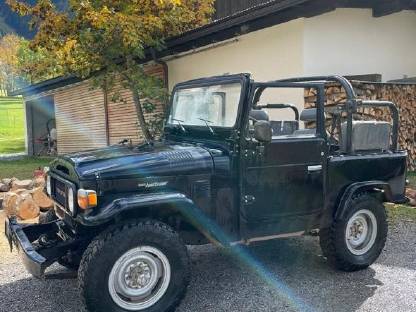 Bild 4:Toyota Landcruiser Oldtimer