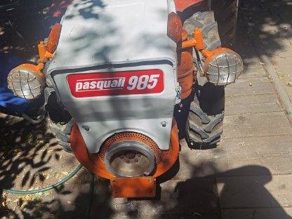 Bild 3:Pasquali 985 Schmalspur Traktor