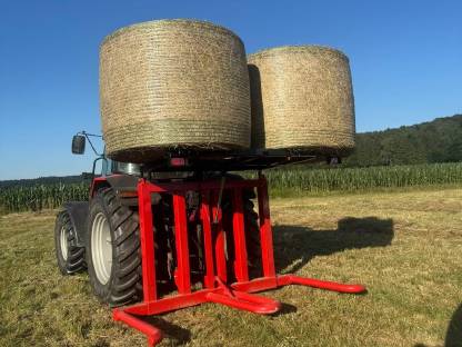 Bild 3:Ballengabel 4-fach für Silage, Heu und Stroh