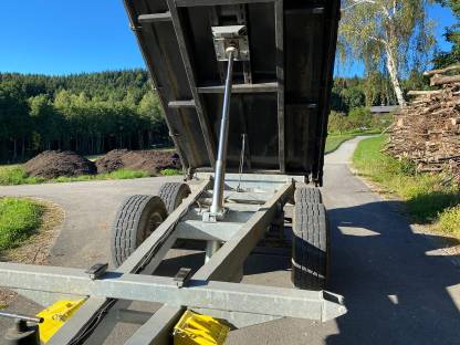 Bild 4:Fliegl TDK 80-88 VR Dreiseitenkipper