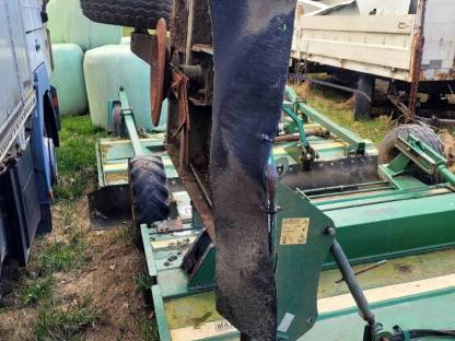 Bild 7:Mulcher Major 2013 Front und Heck