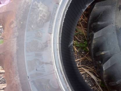 Bild 3:Traktorreifen Kleber 16/9 R 30