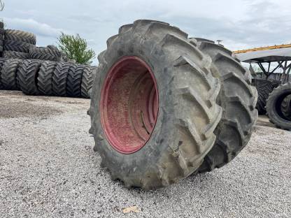 Zwillingräder 18.4R34 Continental Reifen Schnellverschluss