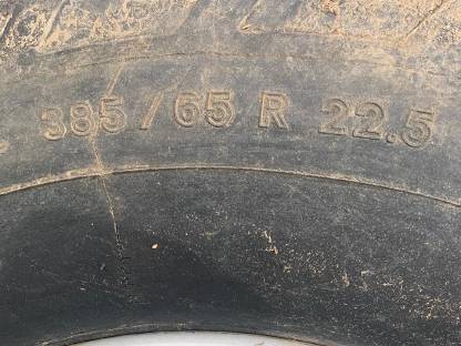 Bild 3:Anhängerkompletträder 385/65 R22,5
