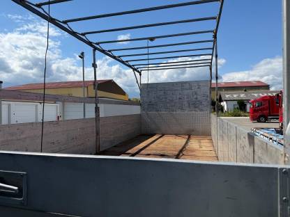 Bild 5:Jumbo 2-Achs Anhänger