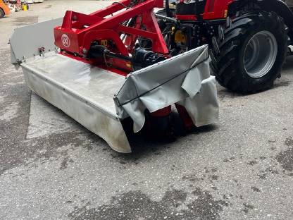 Bild 2:Frontmähwerk Lely Splendimo 320F