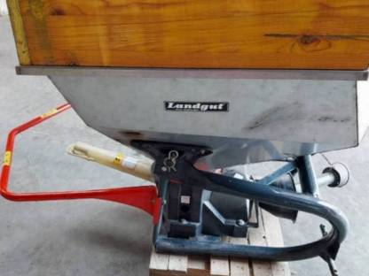 Bild 2:Neuwertiger Kunstdüngerstreuer 12 m breit