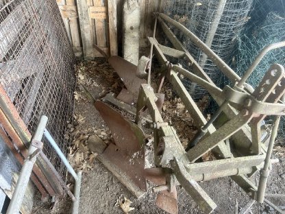 Bild 7:Kleinanbaugeräte für Traktor