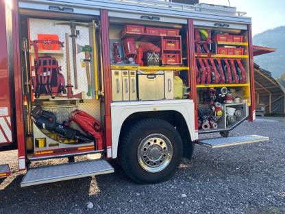 Bild 4:Steyr 13S23 (TLFA 2000)