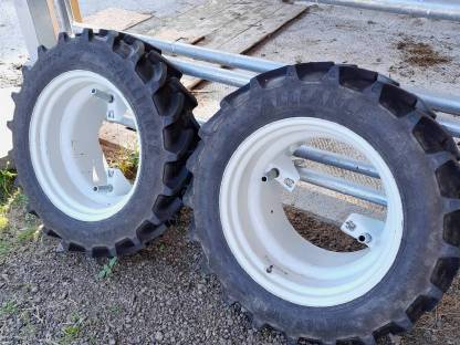 Bild 6:Traktor Deutz Fahr 5090 4D