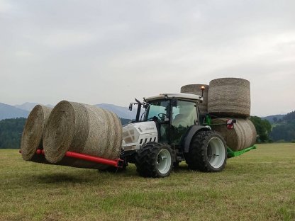 Bild 8:Ballengabel Transport 4-fach