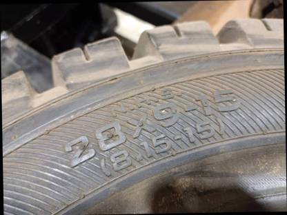 Bild 2:Staplerreifen