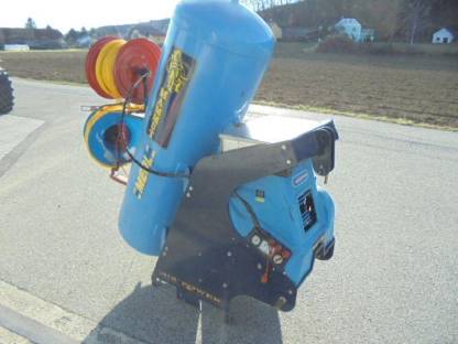 Bild 2:Druckluft Schneidanlage