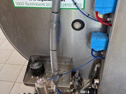 Bild 3:Milchtank