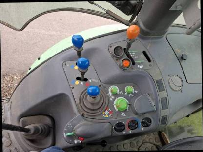 Bild 5:Deutz Agrotron 100