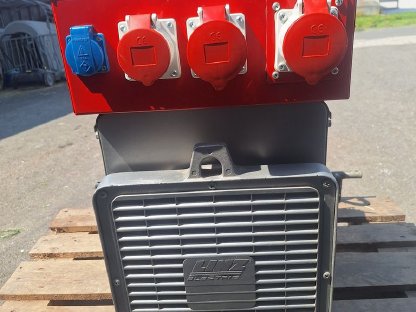 Bild 4:Zapfwellengenerator 30 KVA Linz Electric