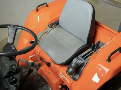 Bild 5:Kubota GL 220 Kleintraktor