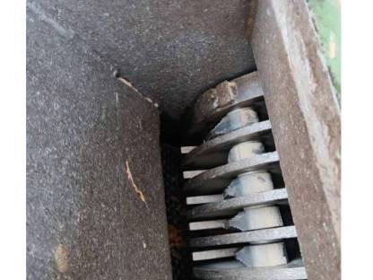 Bild 2:Holzhacker Schredder