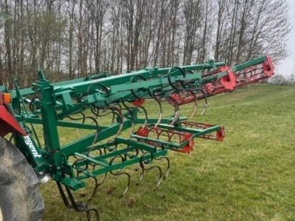 Bild 3:Regent Kultivator 3,30 m