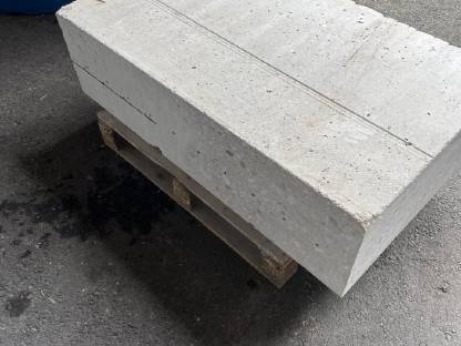 Bild 4:Frontgewicht ca. 450 kg