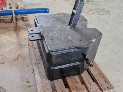 Bild 2:Betongewicht 500kg