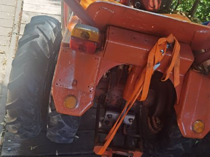 Bild 2:Pasquali 985 Schmalspur Traktor