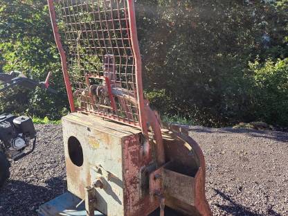 Bild 6:Holzknecht Seilwinde HS 930
