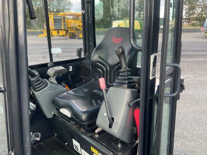 Bild 9:Yanmar VI026-6 Minibagger