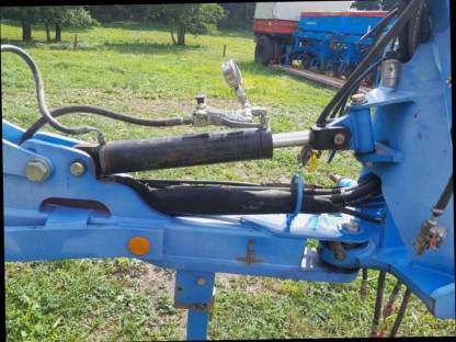 Bild 3:Lemken Karat 4 m