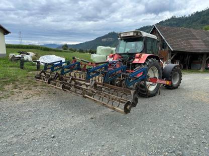Bild 3:Hatzenbichler Kultivator 4,5m Saatbettkombination