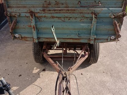 Bild 2:Brantner Zweiseiten Kipper 6,6to