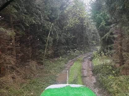 Bild 5:Böschungsmähen, Freischneiden Forstwege