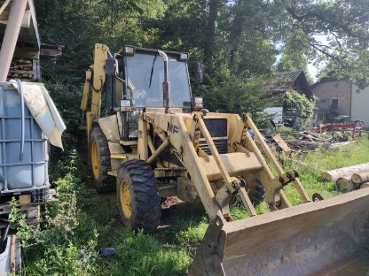 Bild 2:Bagger Lader MF 50 HX