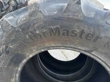 Bild 5:Traktorreifen 600/60R30 Continental TractorMaster Neu