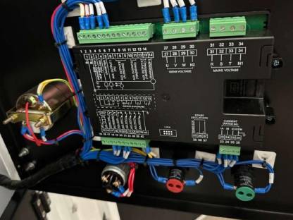 Bild 4:Stromaggregat 30 kW Diesel
