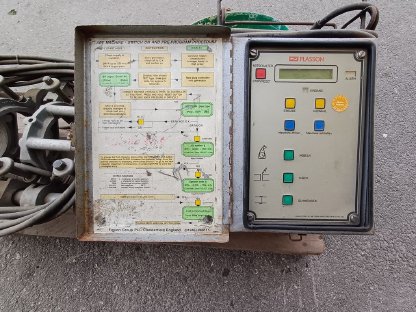 Bild 6:Schweißgerät für Wasserleitungsrohre samt Zubehör