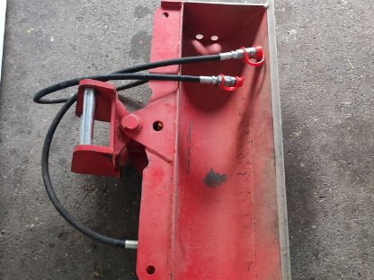 Bild 4:Takeuchi TB 108 Minibagger Martin Löffelpaket