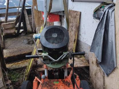 Bild 4:Betriebsumstellung, diverse Sachen, Stalleinrichtung