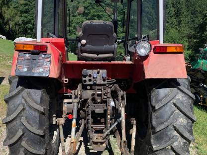 Bild 9:MF 373 Allrad